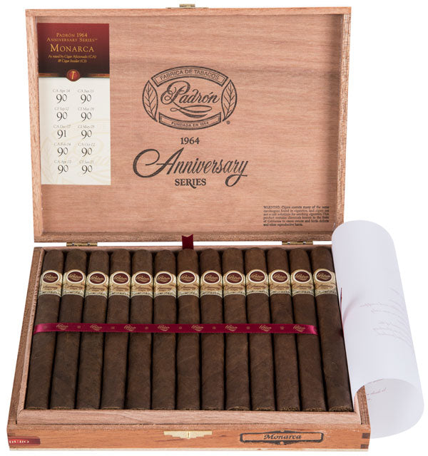 Padron 1964 Anniversary Series Monarca Natural